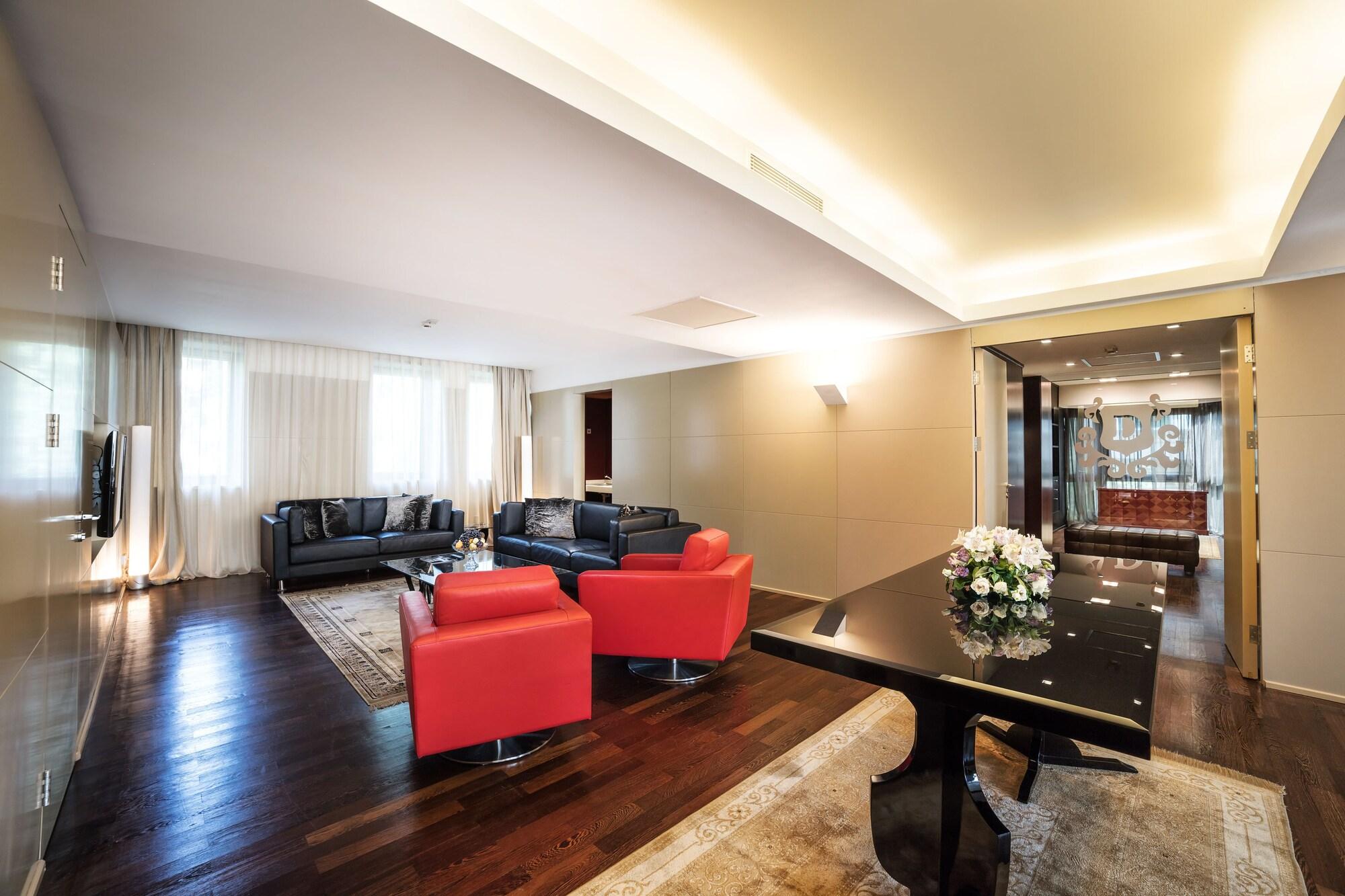 The Dostyk Hotel Almaty Exteriér fotografie