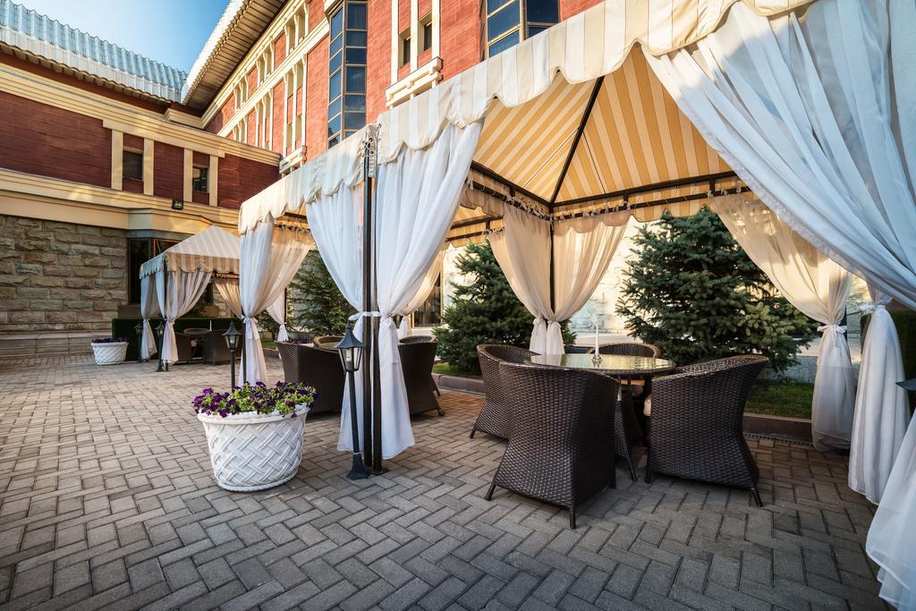 The Dostyk Hotel Almaty Exteriér fotografie